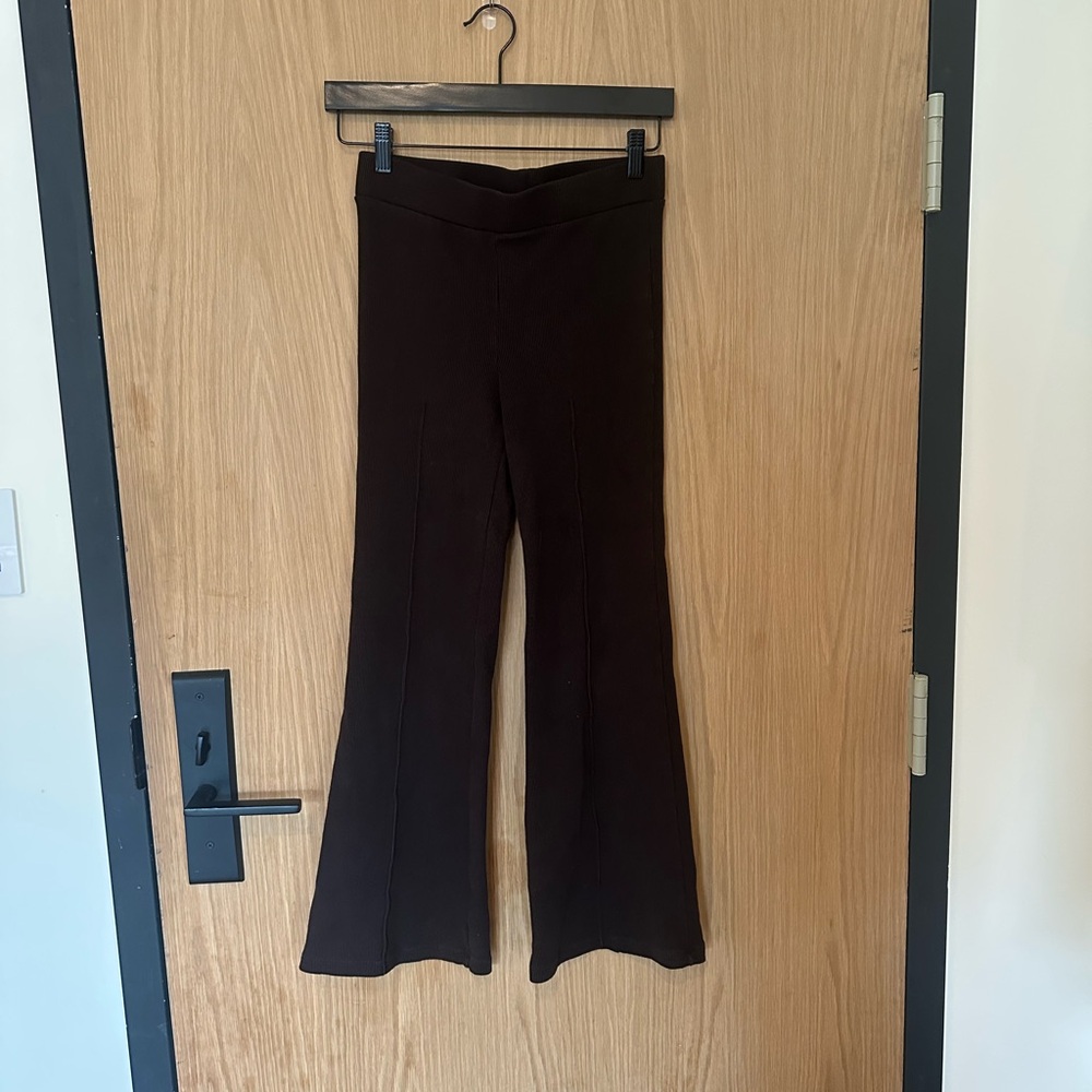 Donni Rib Kick Flare - Brown